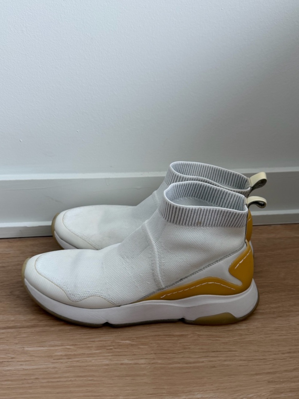 Cole Haan White Knit Sock Sneakers Ankle Slip-On Size 9